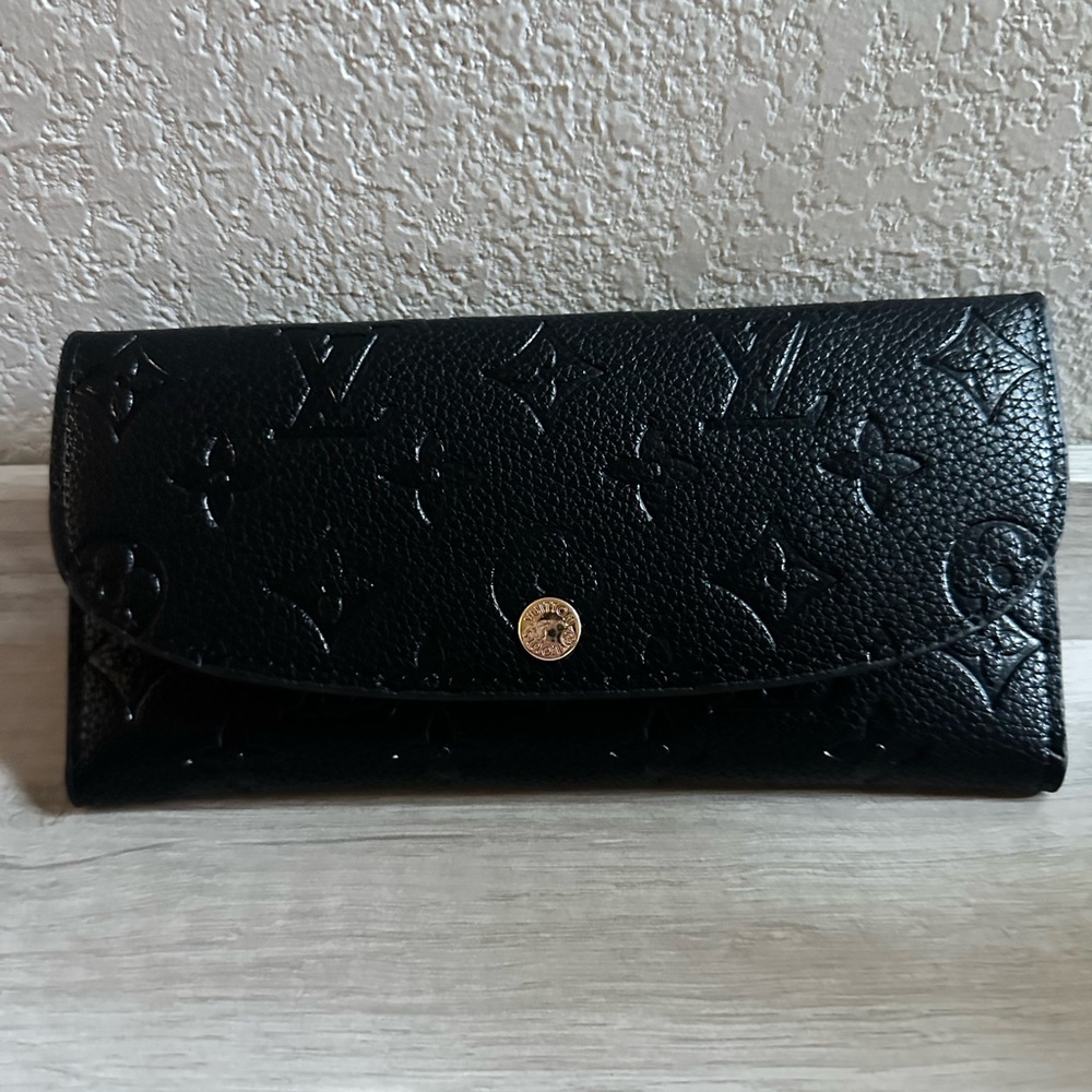 Black Embossed Women's Wallet